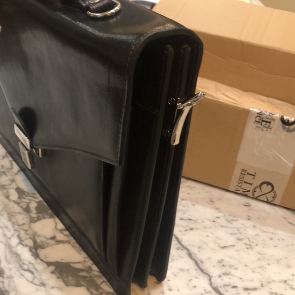 NWT BRIEFCASE TIME RESISTANCE “MAGUS” BLACK LEATHER - Still on brand website! - Picture 7 of 10